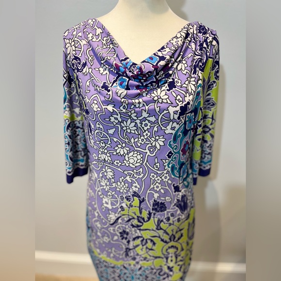 Adrianna Papell Paisley 3/4 Sleeve Cowl Neck Purple Green Shift Dress Size 2P - Picture 2 of 7